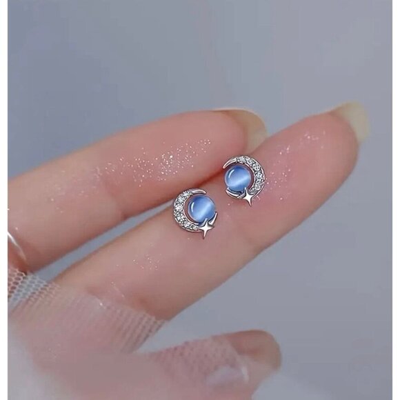 Sterling Silver Moon and Star Earrings - Picture 3 of 4